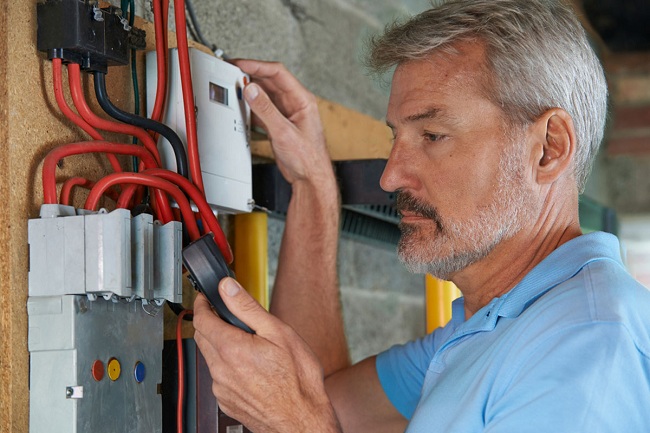 how-much-do-electricians-make-in-ontario-costfinderr